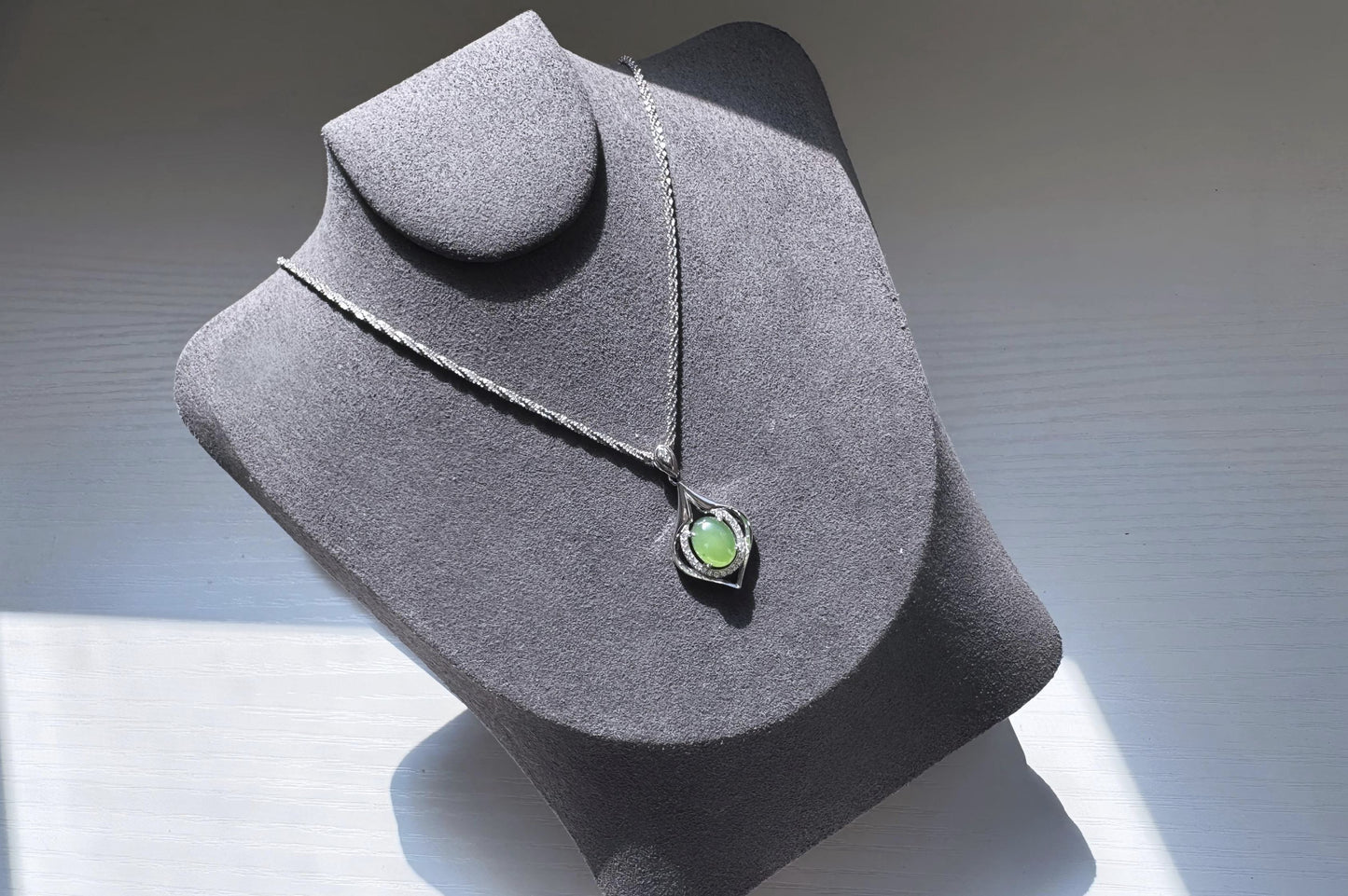 High Grade Natural Green Nephrite In S925 Sterling Silver Setting, Green Nephrite Silver Pendant, 天然碧玉S925银吊坠