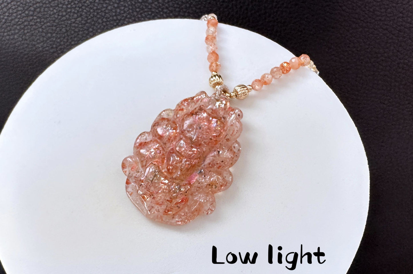 Natural Arusha Sunstone Hand Carved Nine Tailed Fox Pendant, Carved Confetti Sunstone Fox, 天然阿鲁沙水晶手工雕刻九尾狐双狐吊坠