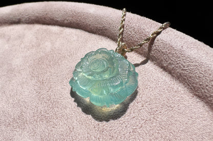 Certified Natural Green Aquamarine Carved Flower Pendant, Green Beryl with Mica inclusions, March Birthstone, 天然绿色海蓝宝雕刻花花吊坠