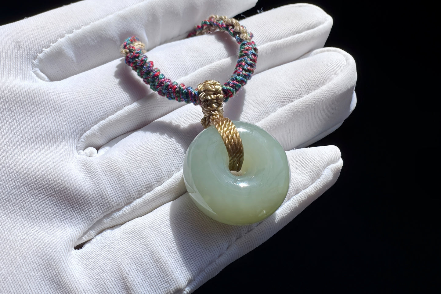 Natural Hetian Nephrite Jade Peace Buckle Pendant, Jade Peace Buckle Necklace, 天然和田玉平安扣面包扣吊坠