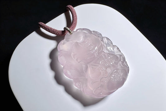 Natural Mozambique Rose Quartz Hand Carved Nine Tailed Fox Pendant, Carved Rose Quartz Fox Pendant Necklace, 天然莫粉水晶手工精雕狐仙吊坠
