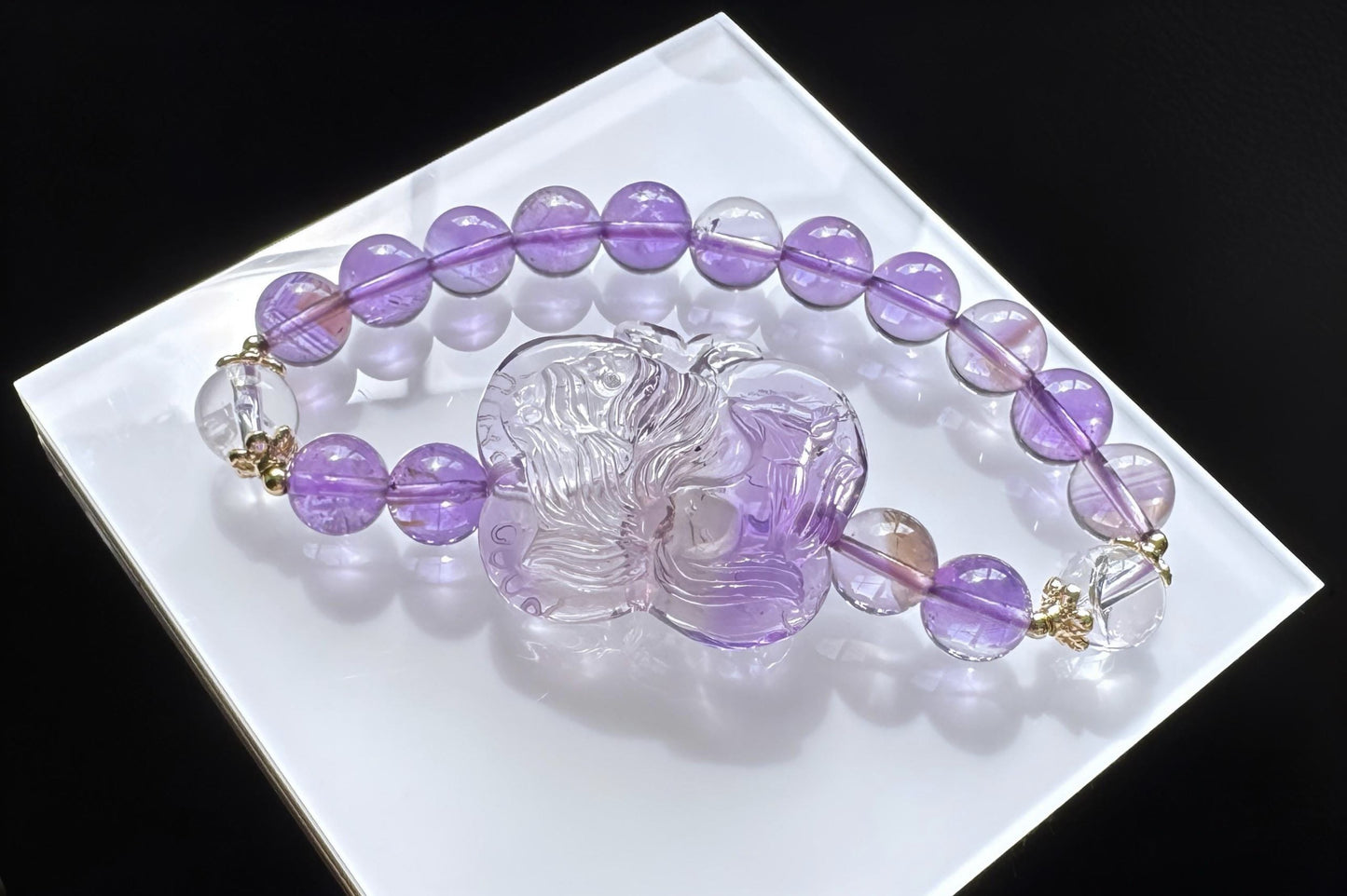 Natural High Grade Brazilian Amethyst Hand Carved Butterfly Nine Tailed Fox and Amethyst Beaded Bracelet, 天然精品巴西紫水晶手工精雕九尾狐蝴蝶搭配紫水晶手串