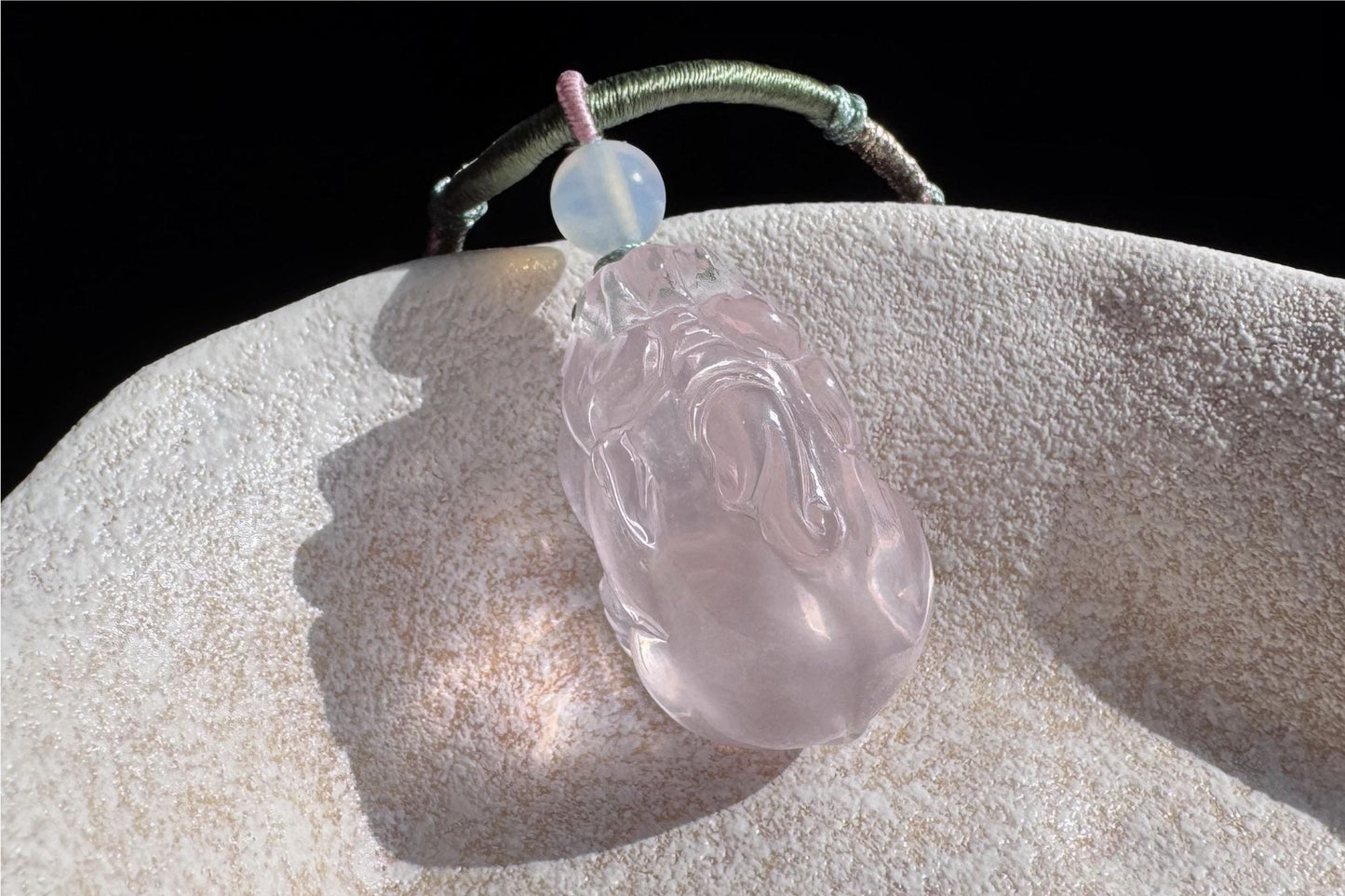 Certified Natural Mozambique Rose Quartz Hand Carved Pixiu Pendant, Rose Quartz Pixiu, 天然莫桑比克粉晶手工雕刻招财貔貅吊坠