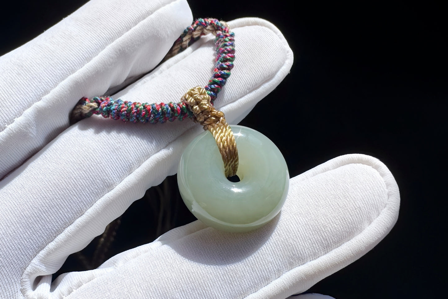 Natural Hetian Nephrite Jade Peace Buckle Pendant, Jade Peace Buckle Necklace, 天然和田玉平安扣面包扣吊坠