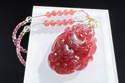Top Grade Pigeon Blood Strawberry Quartz Hand Carved Nine Tailed Fox Pendant, Carved Strawberry Quartz Crystal, 天然极品鸽血红草莓晶手工雕刻九尾狐吊坠