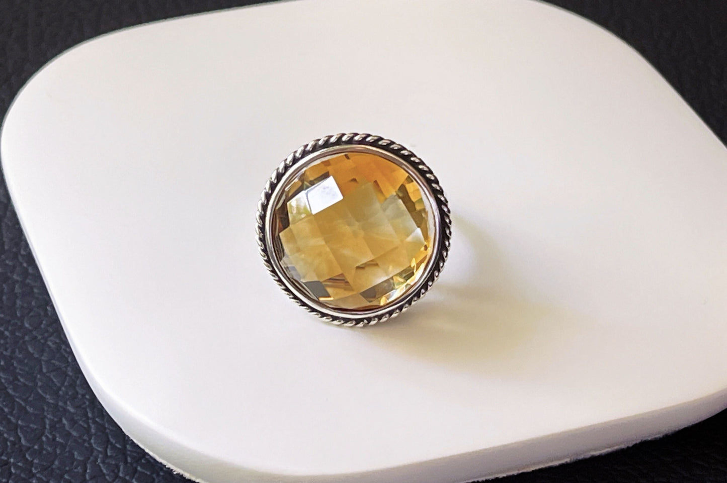 Certified Natural Gem Grade Brazilian Citrine In S925 Setting, Top Grade Large Citrine Ring, 天然巴西黄水晶戒面级暴力黄镶嵌S925银戒指