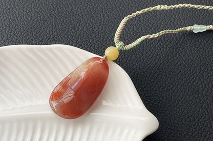 Natural Nanhong South Red Agate Hand Carved Nine Tailed Fox Pendant, Carved Nanhong Agate Fox, 天然原矿川料南红手工精雕九尾狐吊坠
