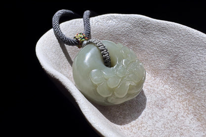 Natural Green Nephrite Hand Carved Peony Donut Pendant, Carved Nephrite Jade Peace Buckle Necklace，天然手雕牡丹花玉平安扣吊坠