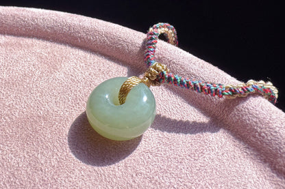Natural Hetian Nephrite Jade Peace Buckle Pendant, Jade Peace Buckle Necklace, 天然和田玉平安扣面包扣吊坠