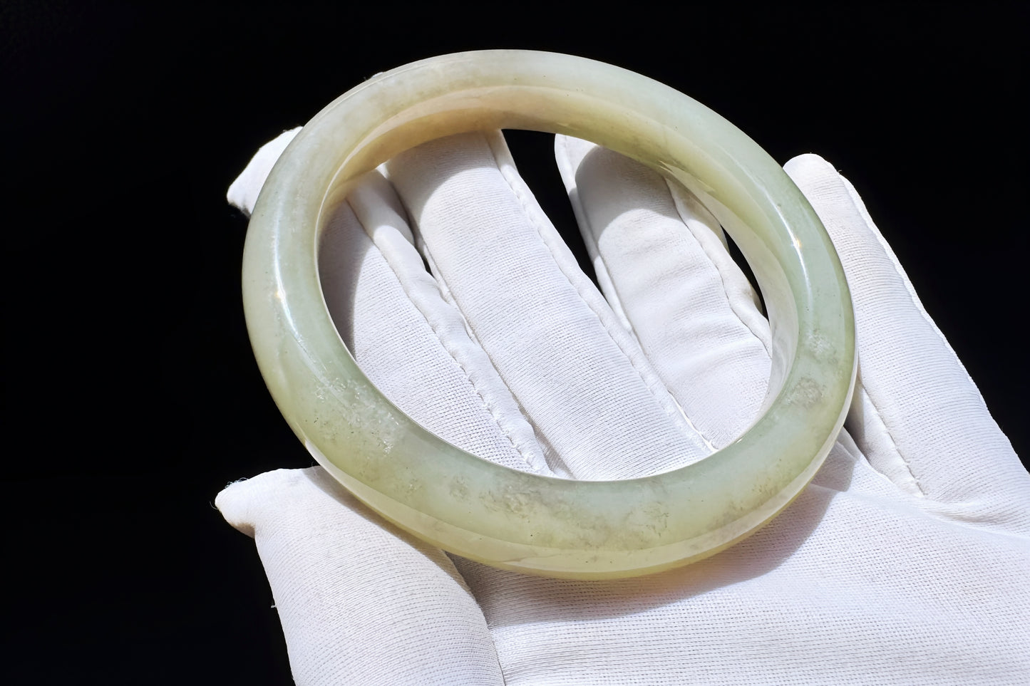 59mm Certified Natural Hetian Nephrite Jade Bangle in Light Green and Smokey Purple Colors, Nephrite Bangle with Certificate, 天然和田玉青海料绿色带烟紫色手镯