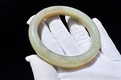 59mm Certified Natural Hetian Nephrite Jade Bangle in Light Green and Smokey Purple Colors, Nephrite Bangle with Certificate, 天然和田玉青海料绿色带烟紫色手镯