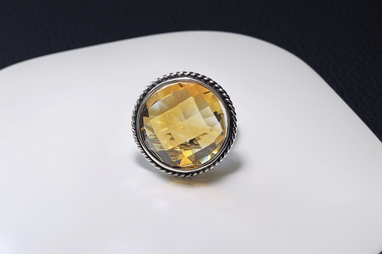 Certified Natural Gem Grade Brazilian Citrine In S925 Setting, Top Grade Large Citrine Ring, 天然巴西黄水晶戒面级暴力黄镶嵌S925银戒指