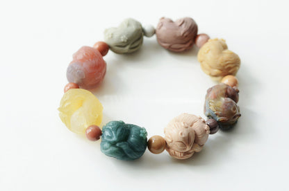 Top Grade Natural Alashan, African, and Hulun Buir Agate Hand Carved Nine Tailed Fox Bracelet, 天然原矿玉化阿拉善非红玛瑙呼伦贝尔玛瑙手工雕刻九尾趴趴狐手串