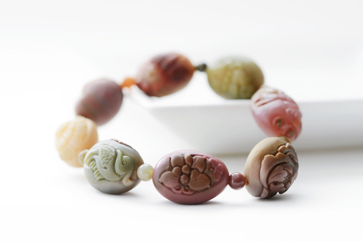 Top Grade Natural Yanyuan Agate Carved Egg Charm Bracelet, Genuine Carved Yanyuan Agate, 天然盐源玛瑙雕刻蛋蛋手串