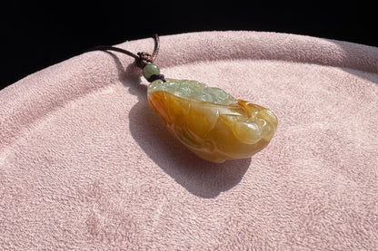 Genuine Grade A Jadeite Jade Hand Carved Kirin Pendant, Natural duo Color Green and Yellow Jade, Double-sides Carving, 天然缅甸A货翡翠老坑双色麒麟吊坠