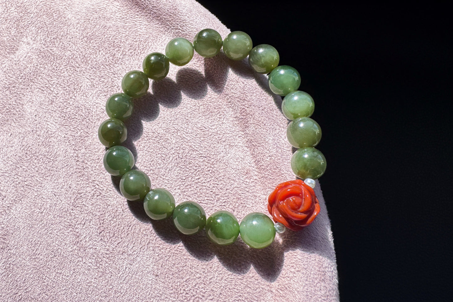 Natural Green Hetian Nephrite Bracelet with Top Grade Nanhong Agate Hand Carved Flower, Nephrite Jade Beads South Red Agate Flower, 天然和田玉手串配南红花花