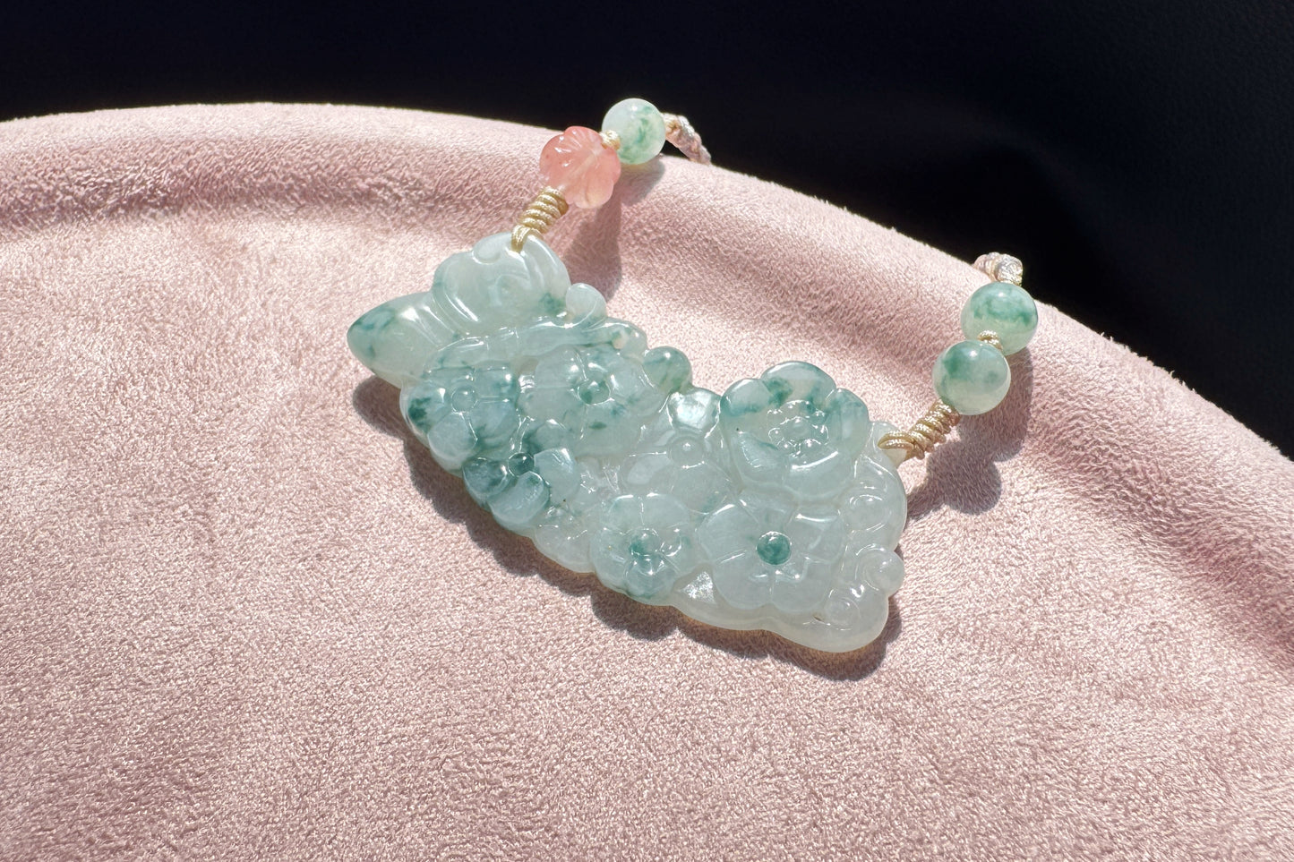 Genuine Grade A Jadeite Jade Necklace, Natural Carved Jade Flower and Butterfly, Handmade Jade Necklace, 天然缅甸A货翡翠锁骨吊坠老坑冰润飘蓝花蝶恋花仿古玉璜