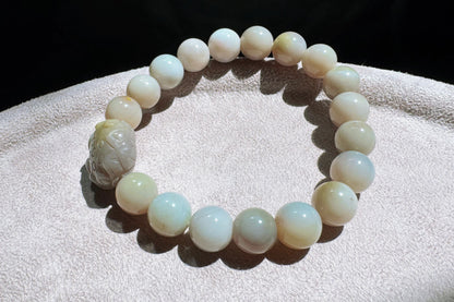 Natural Yanyuan Agate Beaded Bracelet in Pastel Colors and Carved Yanyuan Lotus Charm, 天然盐源玛瑙马卡龙色系圆珠手串搭配盐源莲花珠