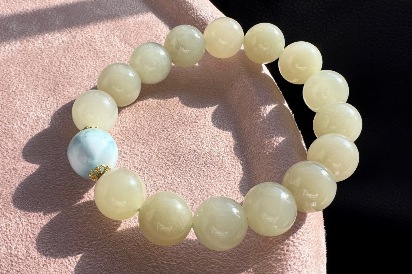 Natural Nephrite Beaded Bracelet with Dominican Larimar Bead, Nephrite Jade Bracelet, 天然软玉手串搭配海纹石