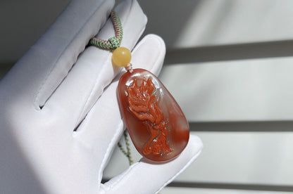 Natural Nanhong South Red Agate Hand Carved Nine Tailed Fox Pendant, Carved Nanhong Agate Fox, 天然原矿川料南红手工精雕九尾狐吊坠