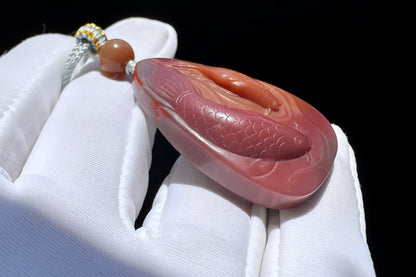 Natural Yanyuan Agate Hand Carved Twin Fish and Lotus Pendant, High Grade Yanyuan Fish and Lotus Necklace, 天然满色满肉盐源玛瑙精雕双鱼荷莲吊坠