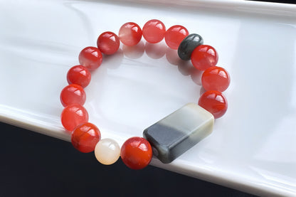 Natural Nanhong Agate Bracelet with Black and White Nephrite Jade, Untreated Nanhong Agate Beads, 天然冰飘火焰南红珠配水墨青花和田玉手串