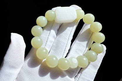 Natural Light Green Nephrite Beaded Bracelet with White Nephrite Cube, Satin Polished Nephrite Bracelet, 天然柔光且末油膏和田玉手串搭配俄白俏糖牌