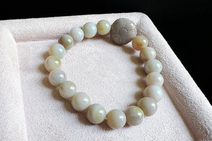 Natural Yanyuan Agate Beaded Bracelet in Pastel Colors and Carved Yanyuan Lotus Charm, 天然盐源玛瑙马卡龙色系圆珠手串搭配盐源莲花珠