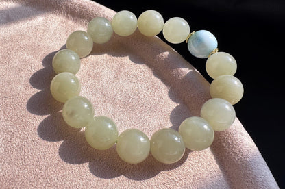 Natural Nephrite Beaded Bracelet with Dominican Larimar Bead, Nephrite Jade Bracelet, 天然软玉手串搭配海纹石