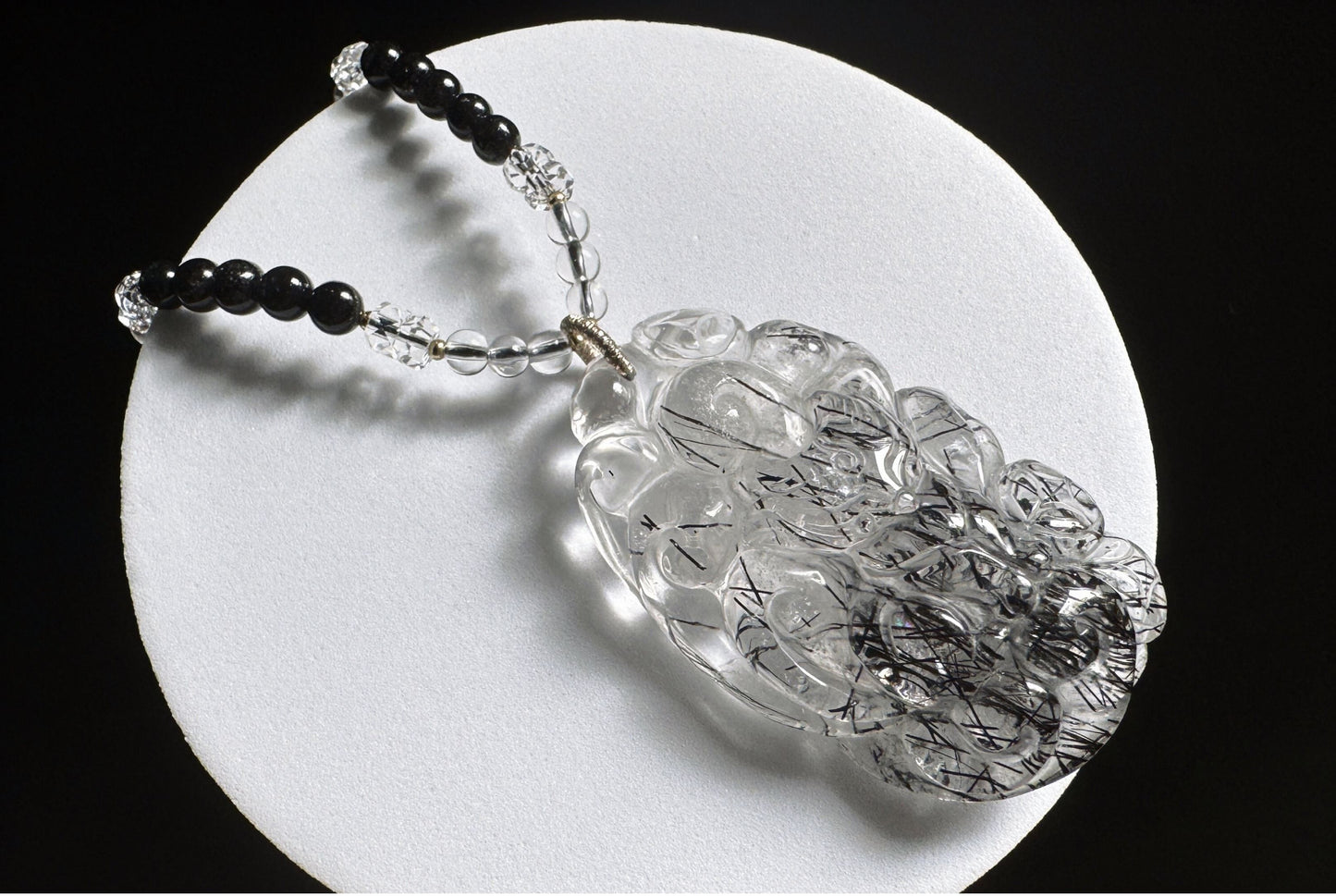 Natural Black Rutile Quartz Hand Carved Nine Tailed Fox Pendant, Black Rutilated Quartz Crystal Fox, 天然精品黑发晶手工雕刻九尾狐吊坠