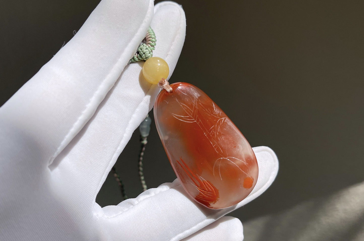 Natural Nanhong South Red Agate Hand Carved Nine Tailed Fox Pendant, Carved Nanhong Agate Fox, 天然原矿川料南红手工精雕九尾狐吊坠