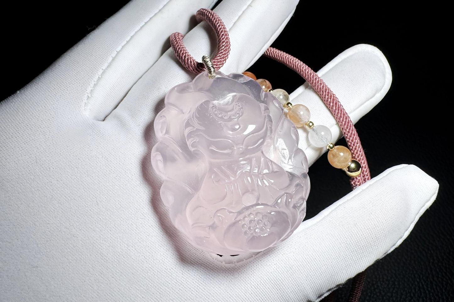 Natural Mozambique Rose Quartz Hand Carved Nine Tailed Fox Pendant, Carved Rose Quartz Fox Pendant Necklace, 天然莫粉水晶手工精雕狐仙吊坠