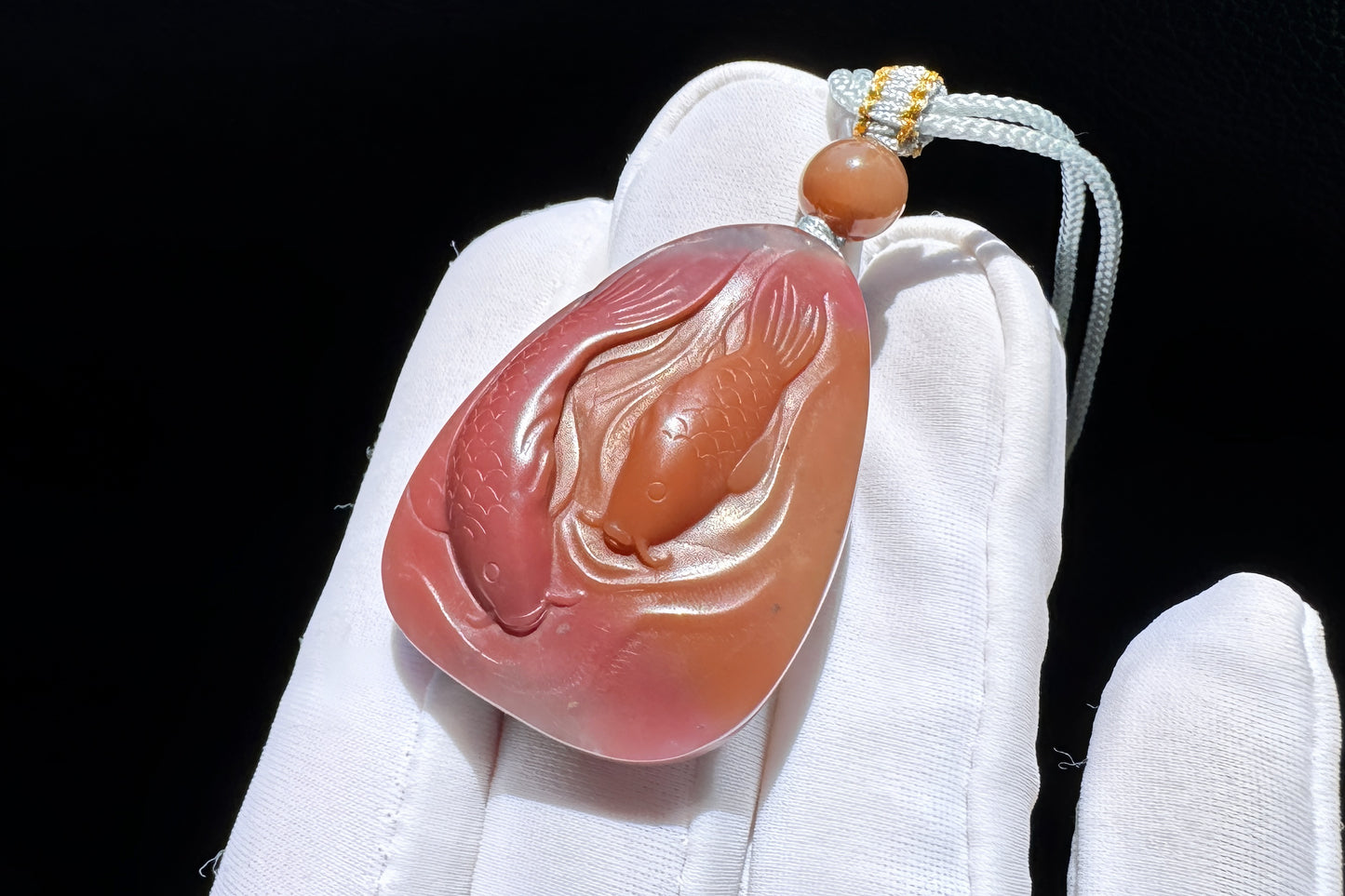 Natural Yanyuan Agate Hand Carved Twin Fish and Lotus Pendant, High Grade Yanyuan Fish and Lotus Necklace, 天然满色满肉盐源玛瑙精雕双鱼荷莲吊坠
