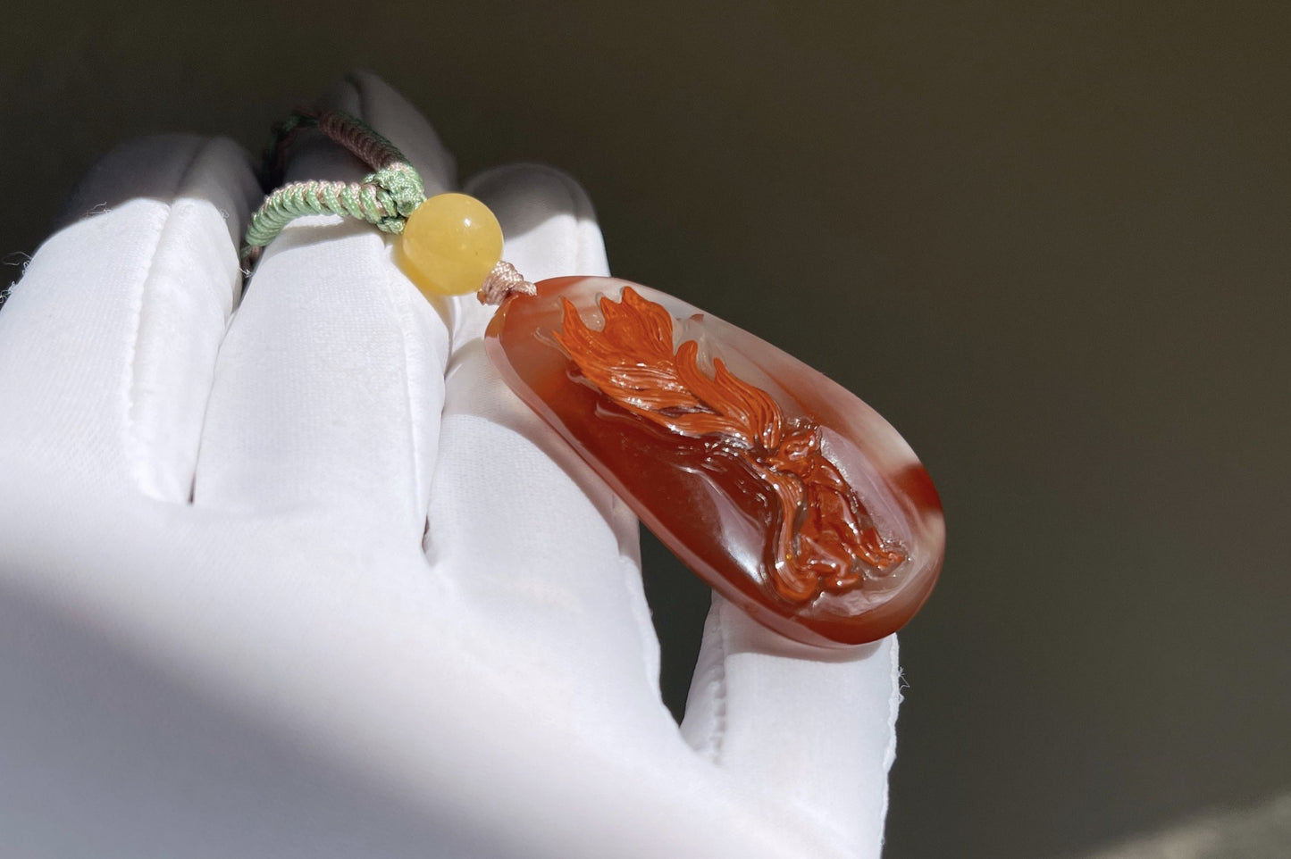 Natural Nanhong South Red Agate Hand Carved Nine Tailed Fox Pendant, Carved Nanhong Agate Fox, 天然原矿川料南红手工精雕九尾狐吊坠