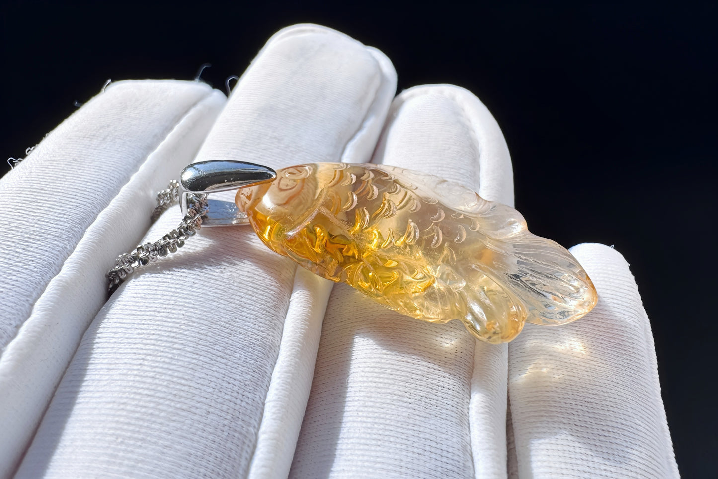 Certified Gem Grade Brazilian Citrine Hand Carved Fish Pendant, Citrine Fish Necklace, 天然极品巴西黄手工精雕小鱼吊坠