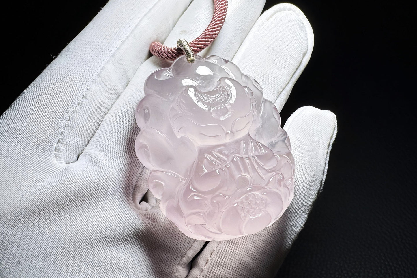 Natural Mozambique Rose Quartz Hand Carved Nine Tailed Fox Pendant, Carved Rose Quartz Fox Pendant Necklace, 天然莫粉水晶手工精雕狐仙吊坠