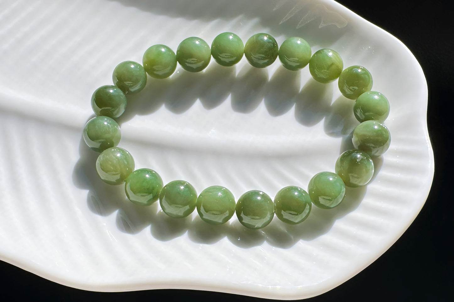 9mm Natural Dark Green Nephrite Beaded Bracelet, Untreated Chatoyancy Nephrite Jade Beads, 天然和田玉碧玉圆珠手串