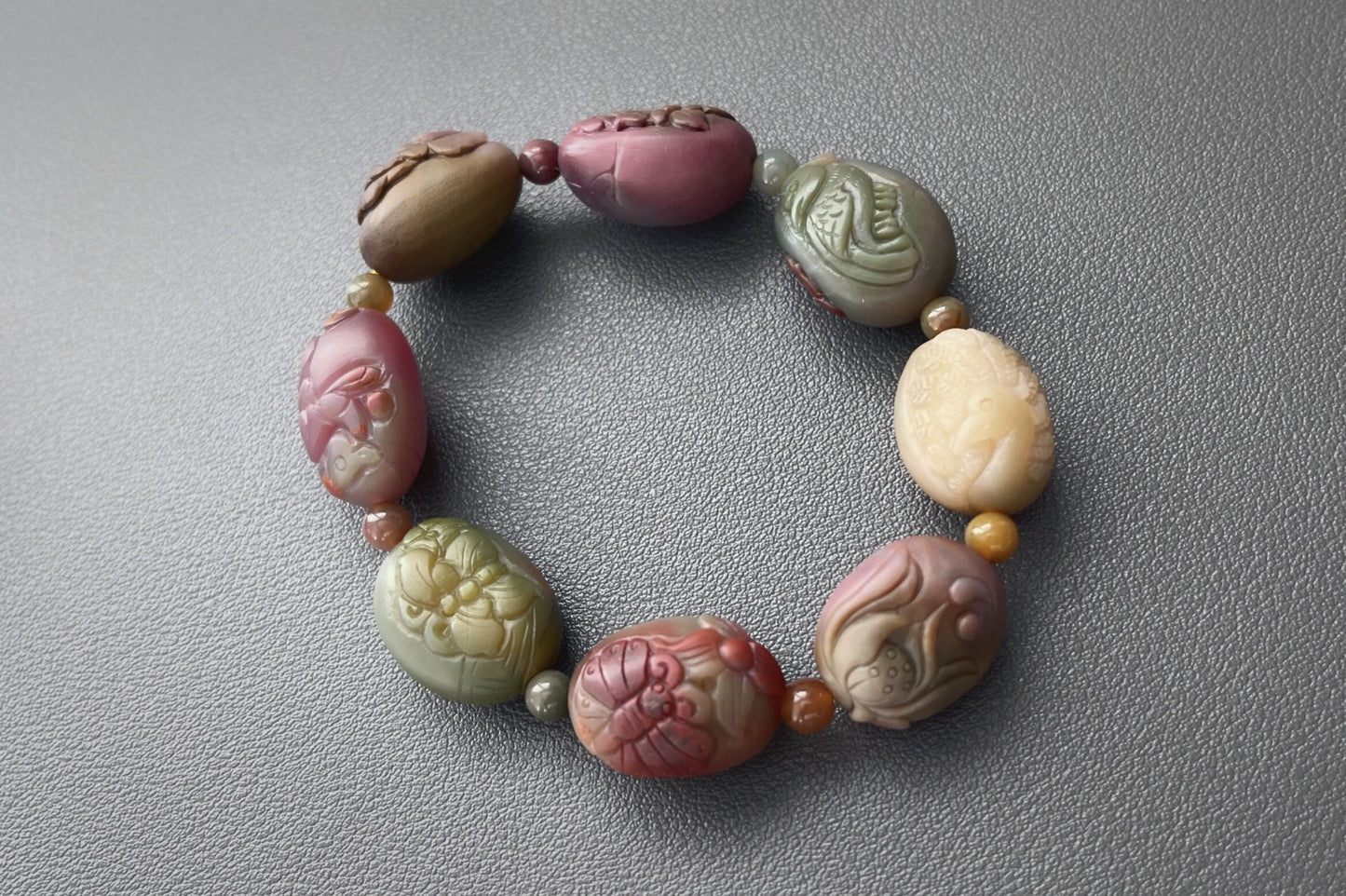 Top Grade Natural Yanyuan Agate Carved Egg Charm Bracelet, Genuine Carved Yanyuan Agate, 天然盐源玛瑙雕刻蛋蛋手串