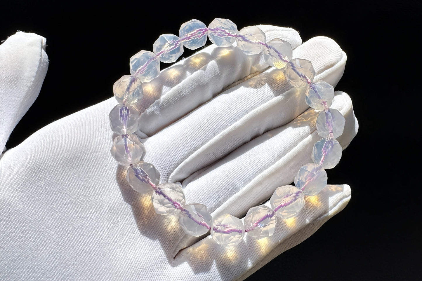 Natural Milky Lavender Moon Quartz Beaded Bracelet, Faceted Lavender Moon Quartz, 天然奶油体钻切切面紫玉晶手串
