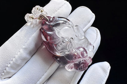 Natural Ox Blood Red Hematoid Quartz Hand Carved Fox Pendant, Ox Blood Red Hematoid Quartz Nine Tailed Fox Pendant, 天然牛血红胶花闪片九尾狐吊坠