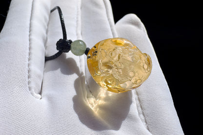 High Grade Natural Brazilian Citrine Hand Carved Frog on Lotus Pod Pendant, Citrine Toad Necklace, Carved Citrine Pendant, 天然精品巴西黄手工精雕呱呱来财吊坠