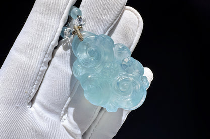 Natural High Grade Icy Aquamarine Nine Tailed Fox Pendant, Hand Carved Aquamarine, March Birthstone Fox Pendant, 天然精品海蓝宝手工精雕九尾狐吊坠