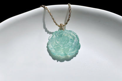 Certified Natural Green Aquamarine Carved Flower Pendant, Green Beryl with Mica inclusions, March Birthstone, 天然绿色海蓝宝雕刻花花吊坠