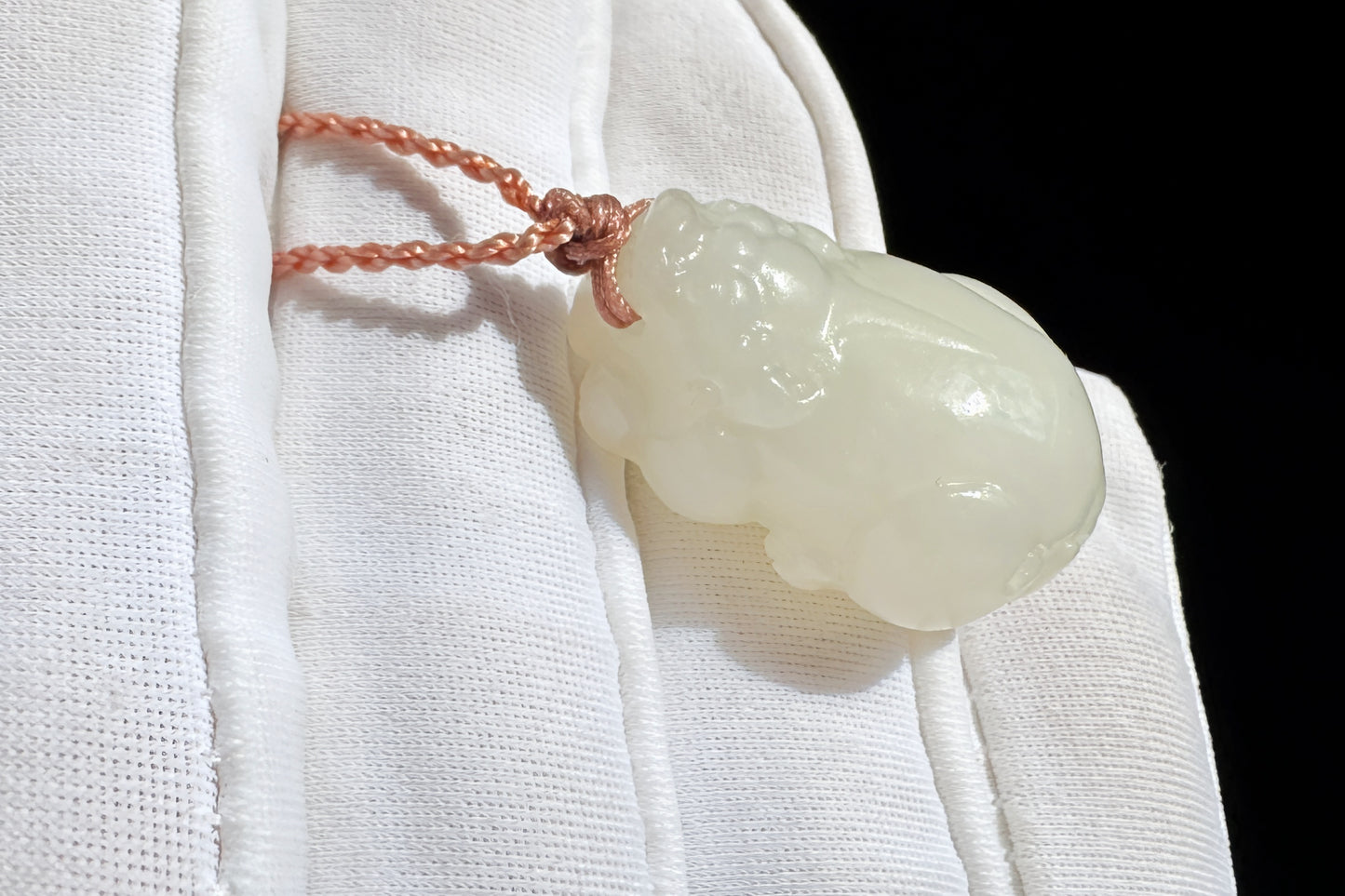 Small Natural Mutton Fat Hetian Nephrite PiXiu Pendant, Carved White Nephrite Jade Pixiu, Suet Jade Necklace, 天然羊脂白玉貔貅吊坠