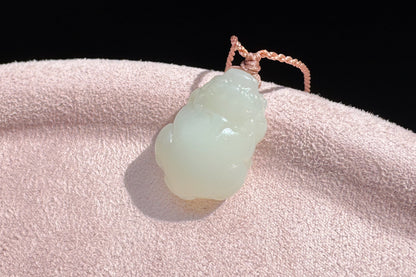 Small Natural Mutton Fat Hetian Nephrite PiXiu Pendant, Carved White Nephrite Jade Pixiu, Suet Jade Necklace, 天然羊脂白玉貔貅吊坠