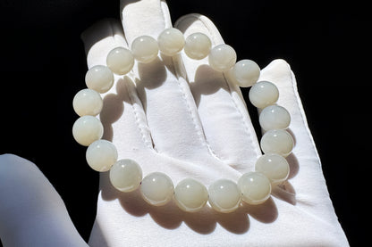 Natural Smokey Gray Hetian Nephrite Bracelet, Gray Nephrite Jade Beaded Bracelet, 天然青海料和田玉浅烟灰色圆珠玉手串