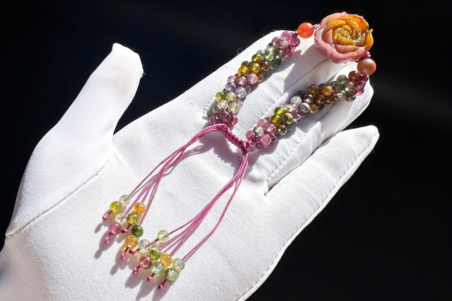 Natural Tourmaline Braided Bracelet with Carved Yanyuan Origin Agate Flower Charm, Yan-yuan and Tourmaline Bracelet, 天然手编碧玺小米珠手链搭配盐源花牌