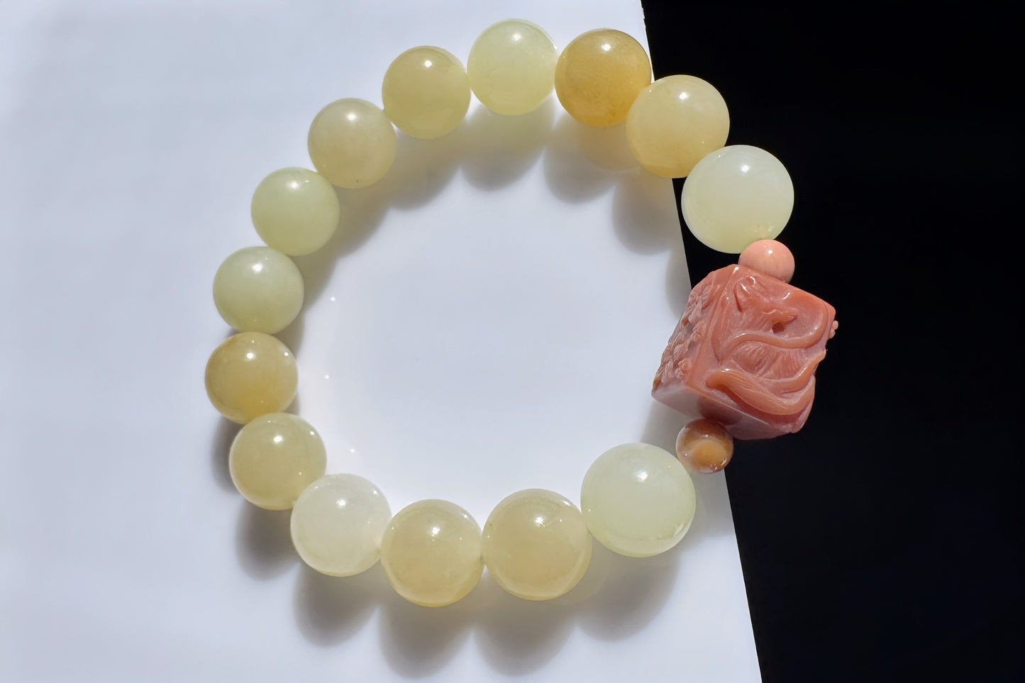 11mm Natural Hetian Nephrite Bracelet with Top Grade Alashan Hand Carved Nine Tailed Fox Cube, Nephrite Jade Bracelet, 天然蜂蜜水糖玉手串搭配玉化阿拉善手工精雕九尾狐方糖