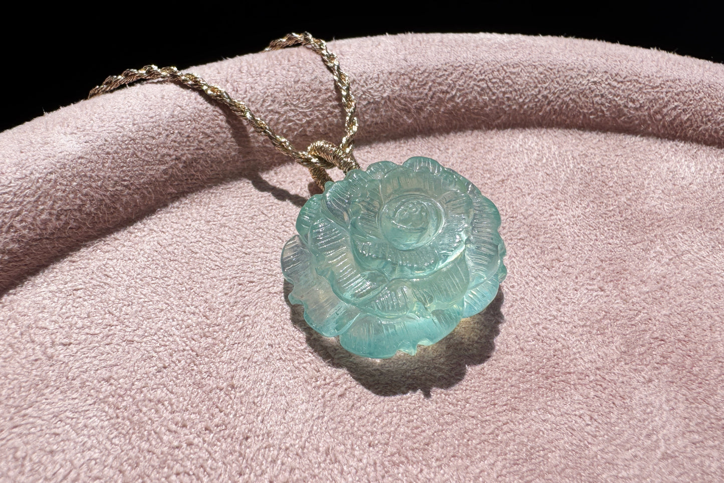 Certified Natural Green Aquamarine Carved Flower Pendant, Green Beryl with Mica inclusions, March Birthstone, 天然绿色海蓝宝雕刻花花吊坠
