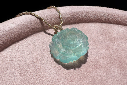 Certified Natural Green Aquamarine Carved Flower Pendant, Green Beryl with Mica inclusions, March Birthstone, 天然绿色海蓝宝雕刻花花吊坠